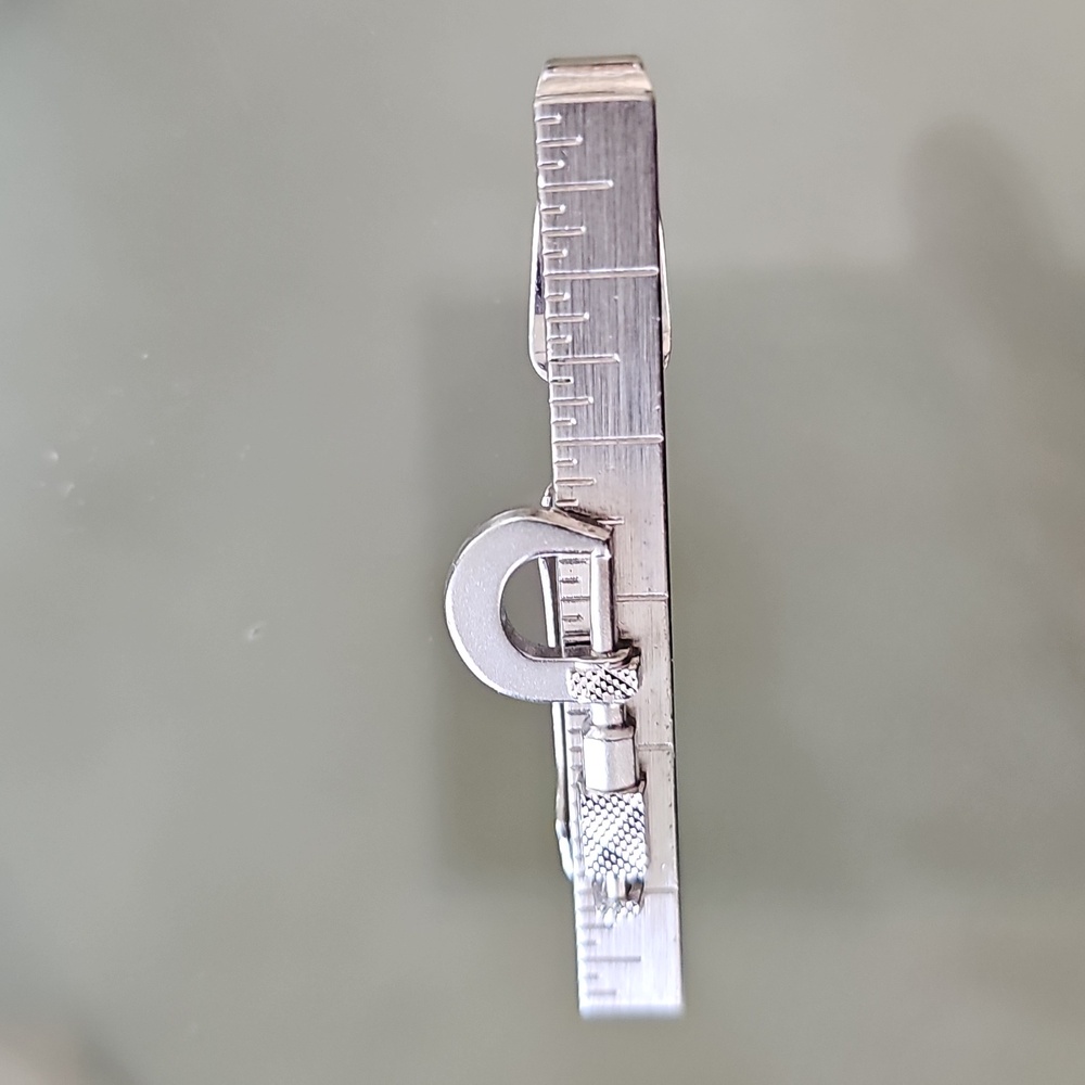 Vintage Engineer Ruler Micrometer Tie Clip - Picture 4 of 6